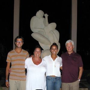 Meet your Posher, Thomasmary